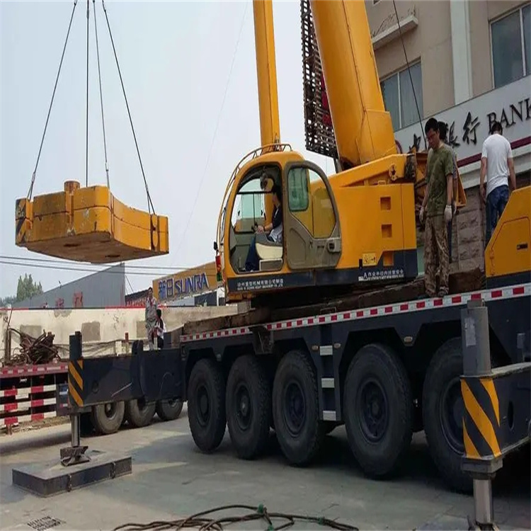 六安裕安当地吊车出租|机器吊装|75吨|工厂搬迁服务